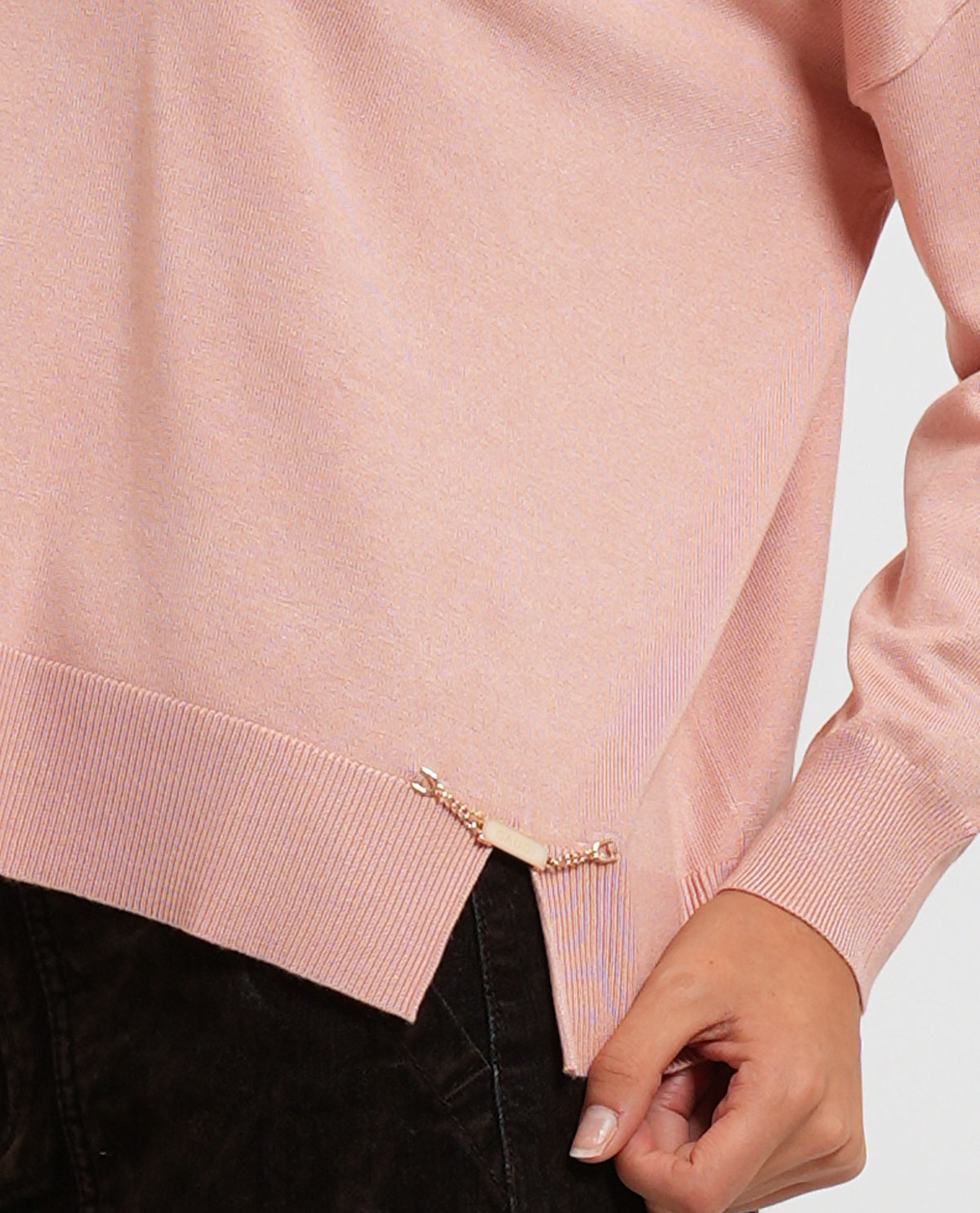 Maglione donna Gaudi con ampia scollatura 