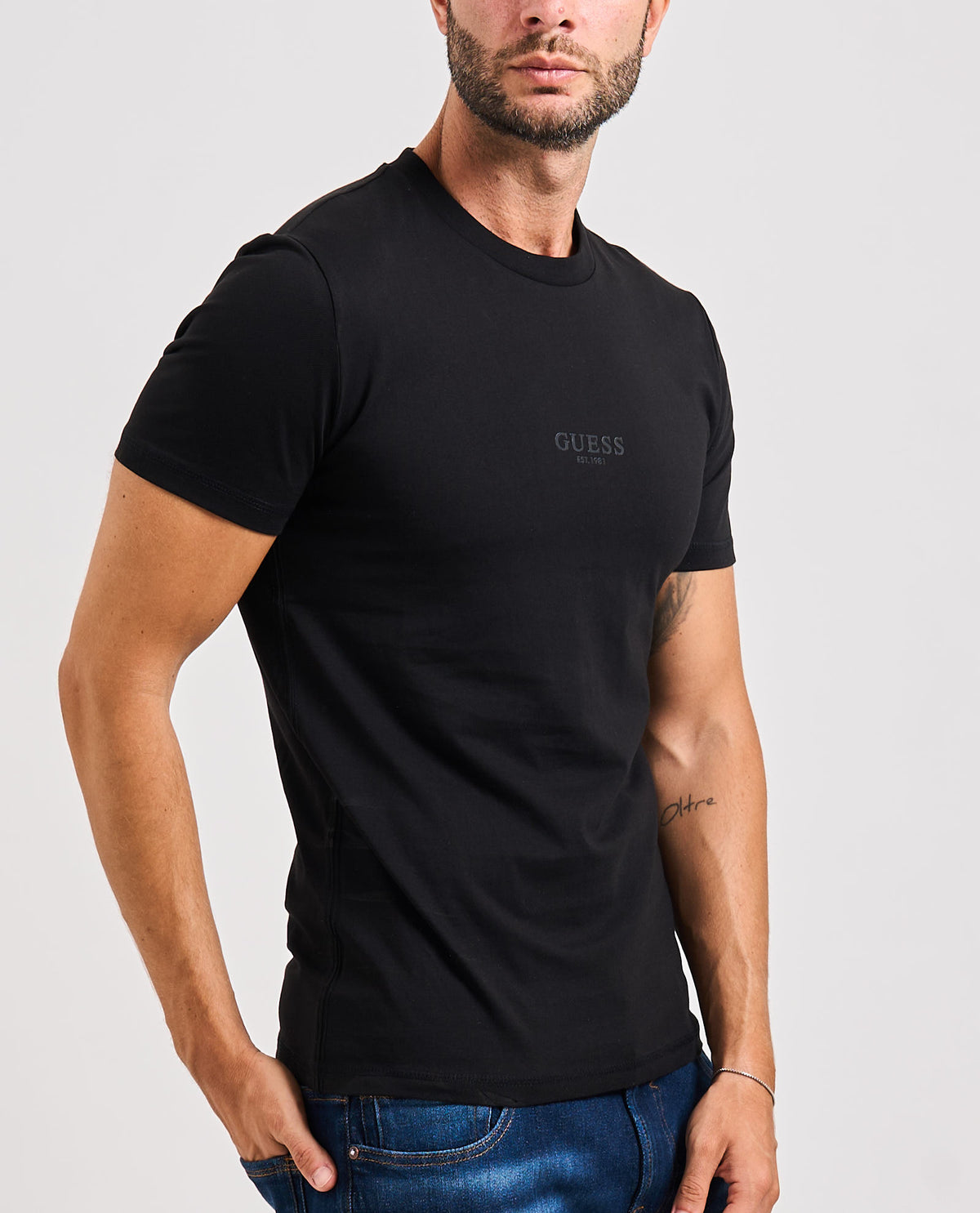 T-shirt nera Aidy uomo Guess girocollo<BR/> 