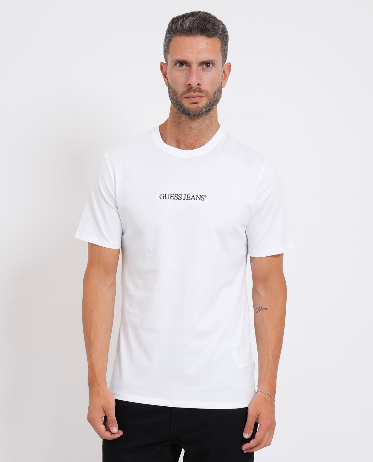 T-shirt uomo Guess con logo ricamato<BR/> 