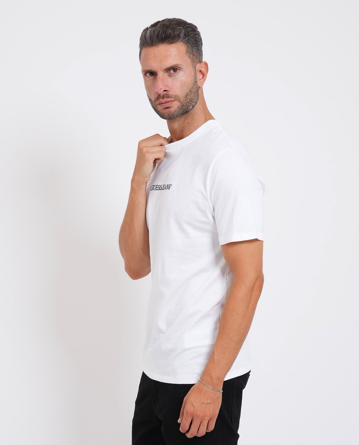 T-shirt uomo Guess con logo ricamato<BR/> 