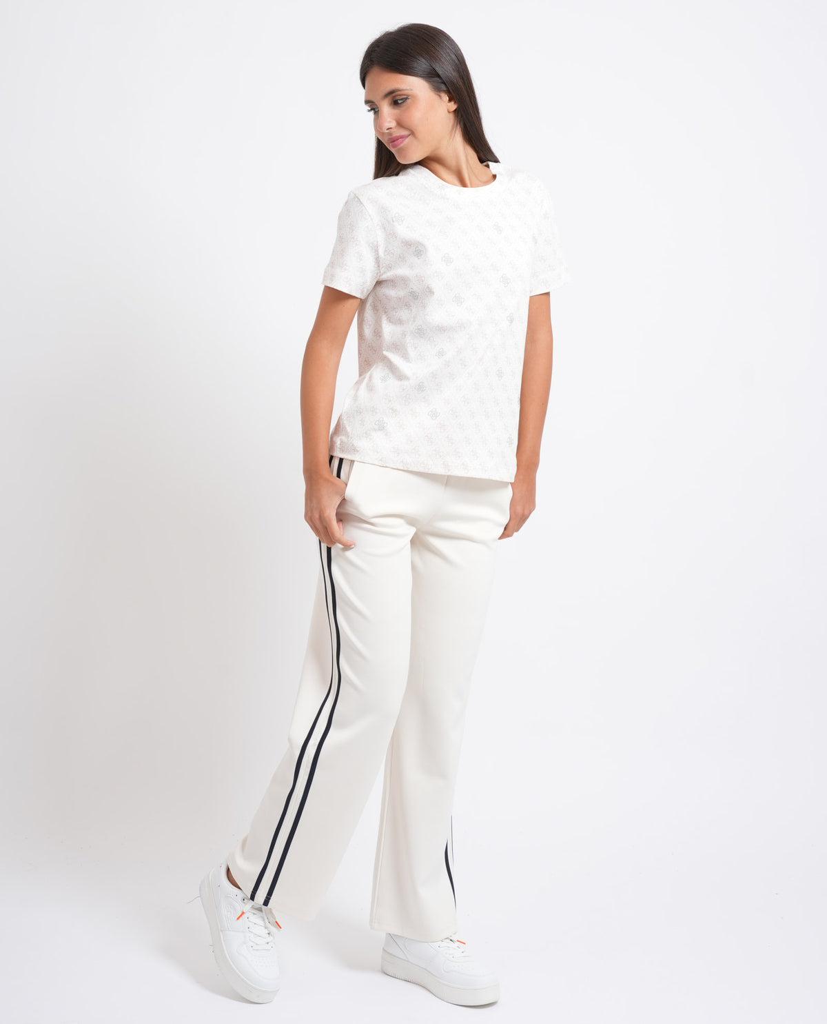 T-shirt donna Guess con fantasia logata 