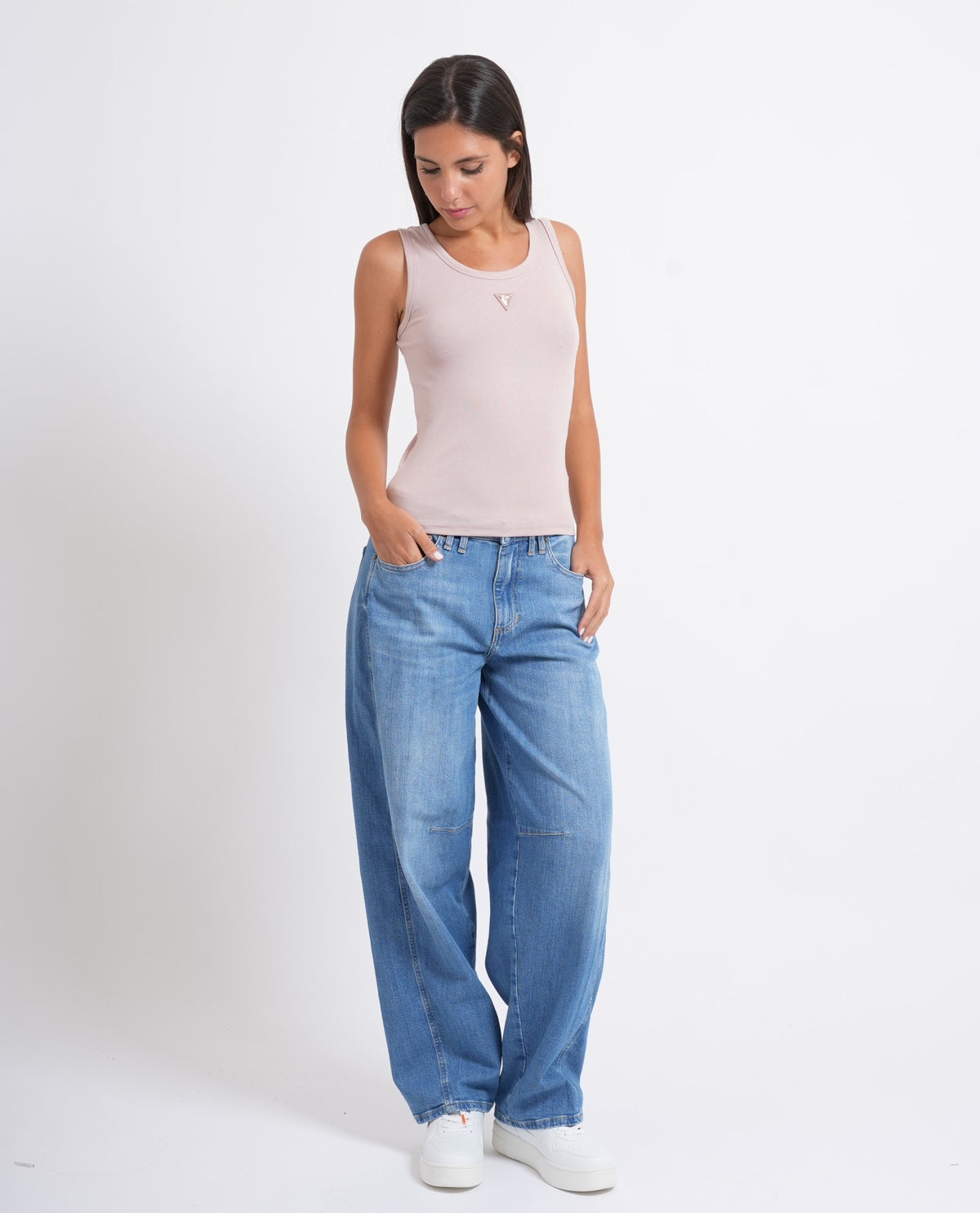 Top donna Guess smanicato 