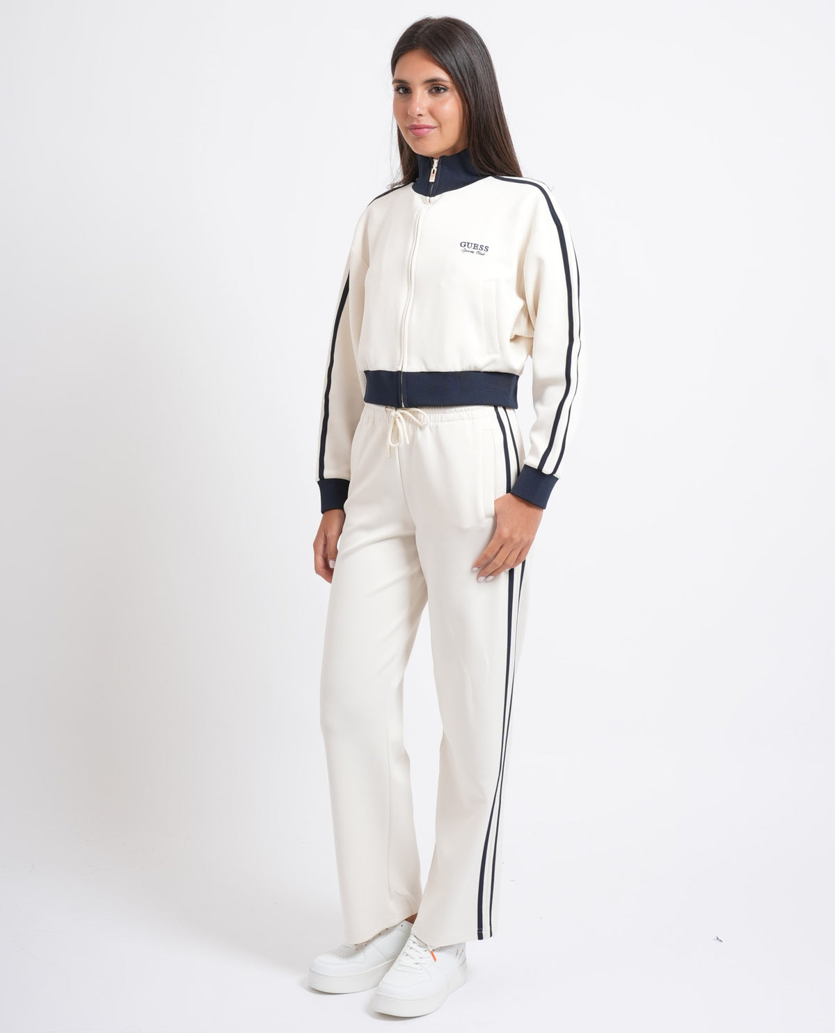 Felpa donna Guess con orli a contrasto 