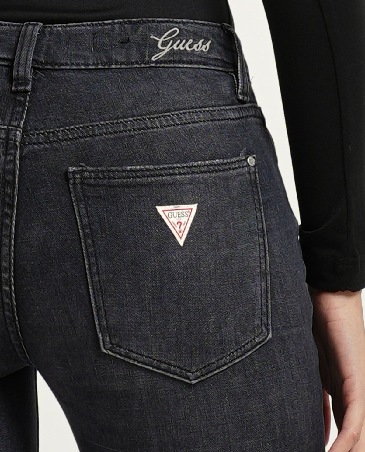 Jeans donna a vita bassa Guess 