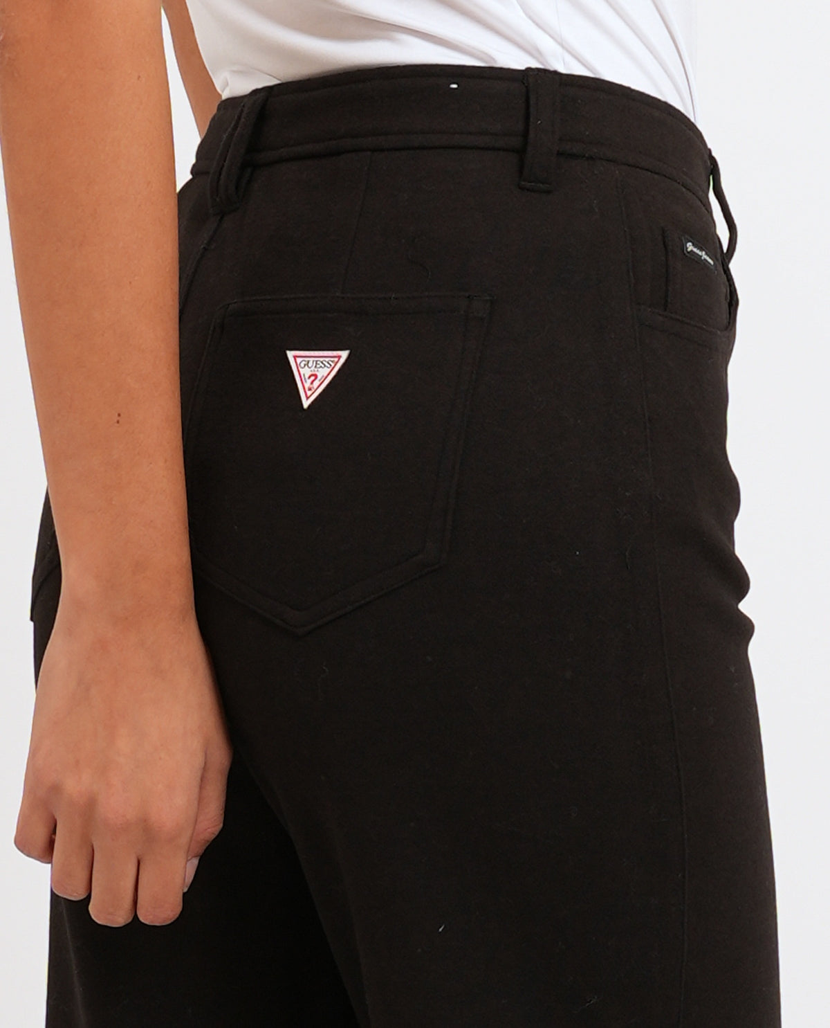 Pantaloni donna Guess in misto cotone 