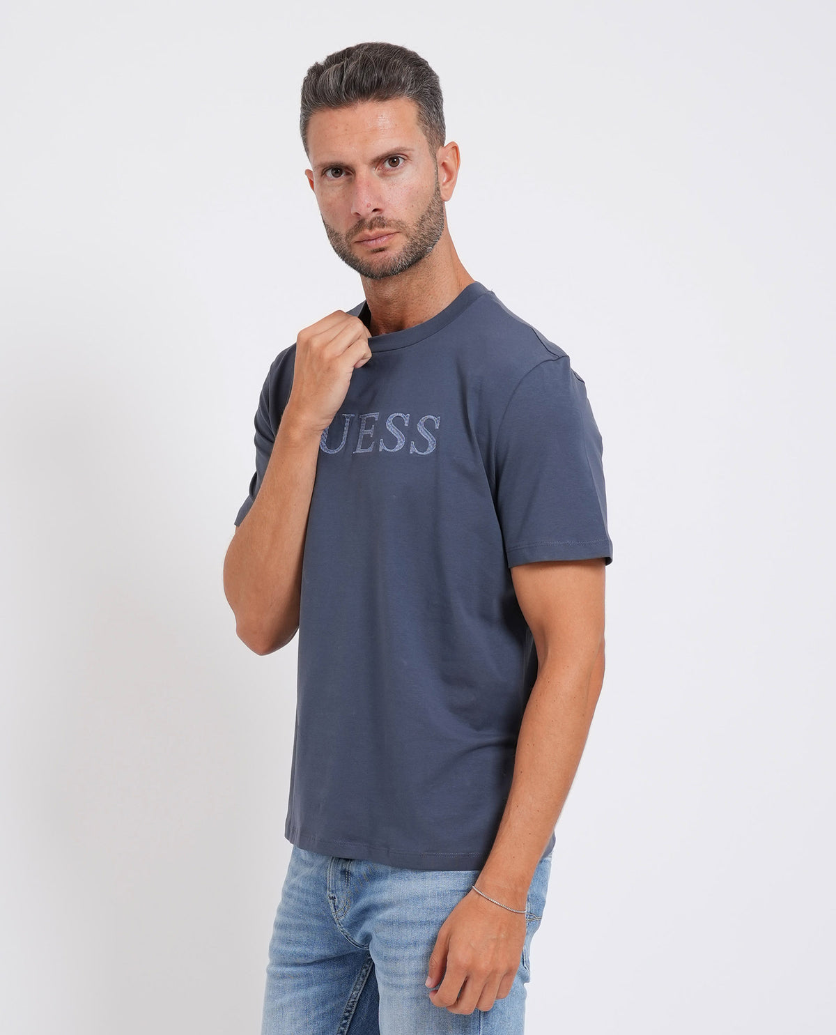 T-shirt uomo Guess con logo 