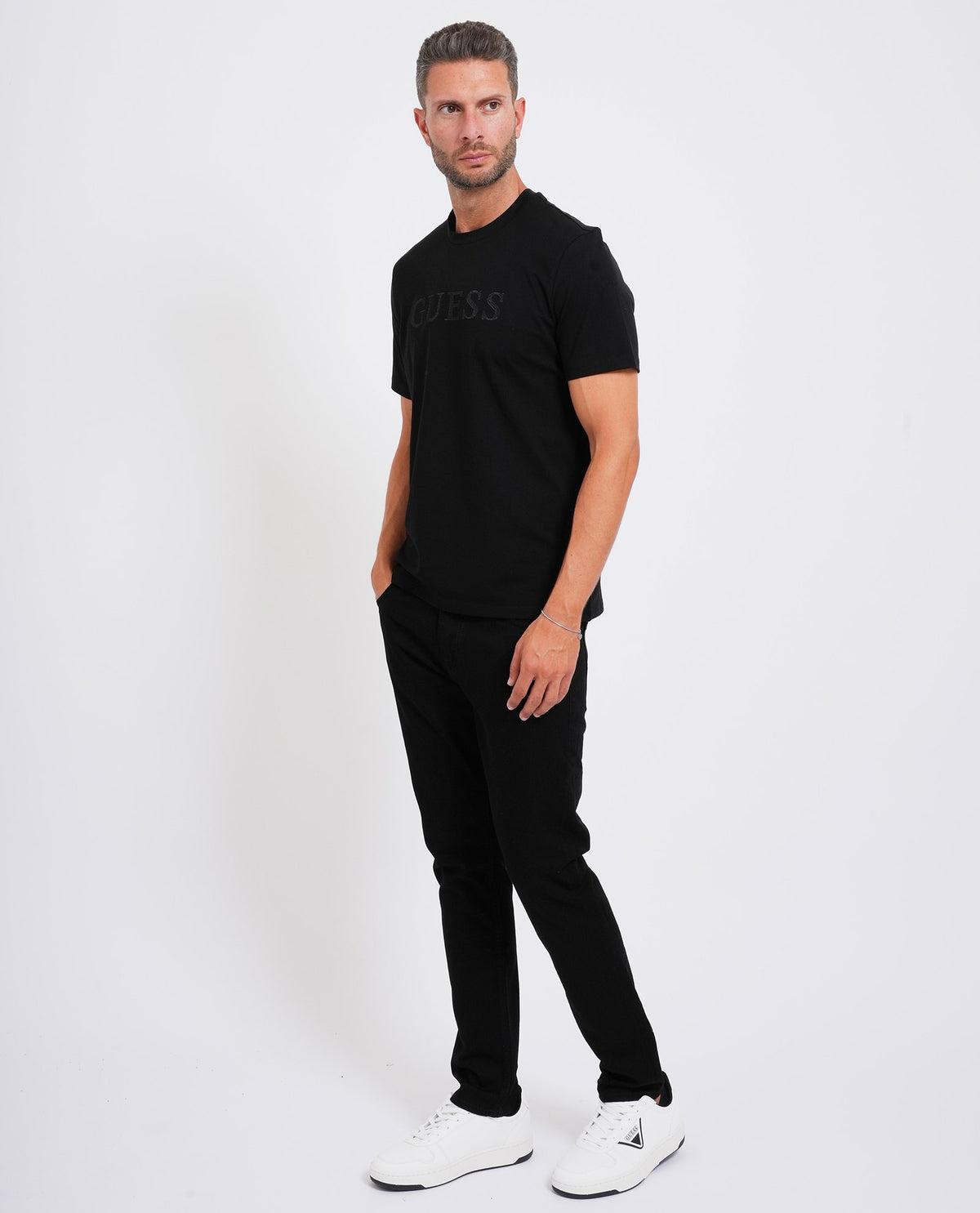 T-shirt uomo Guess con logo 