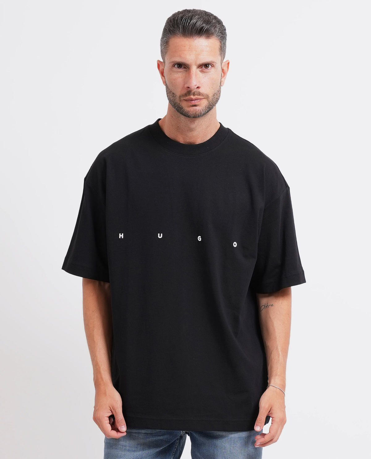 T-shirt oversize uomo di Hugo con stampa sul retro 