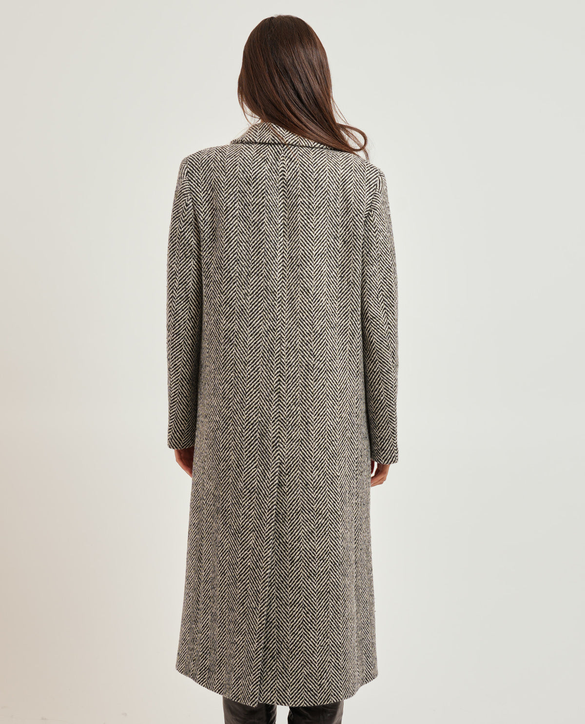 Cappotto donna di Hugo a spina di pesce 