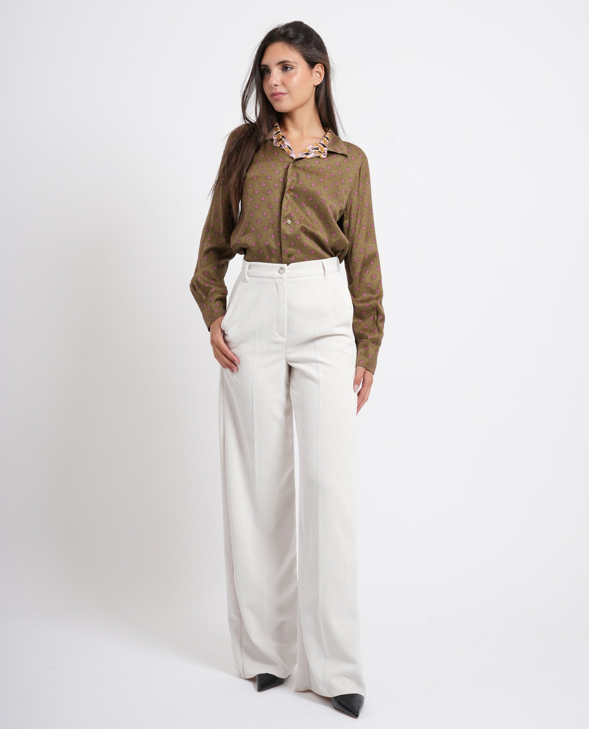 Pantaloni in velluto per donna di iBlues 