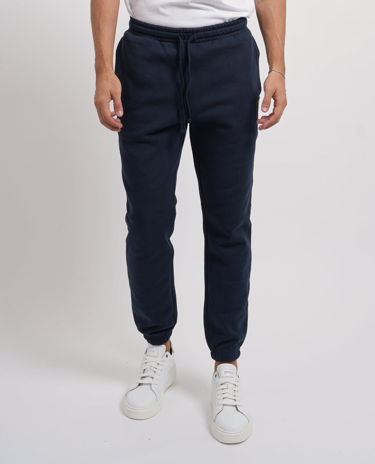 Pantaloni tuta Lyle&Scott con tasca sul retro 