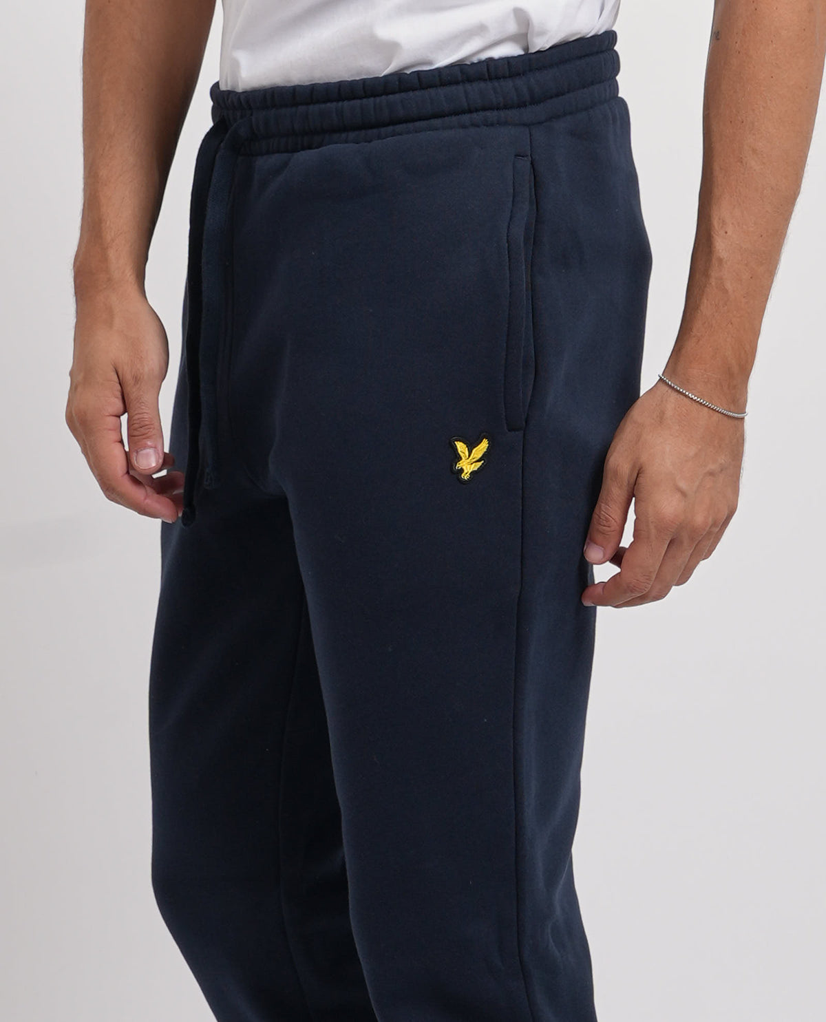 Pantaloni tuta Lyle&Scott con tasca sul retro 