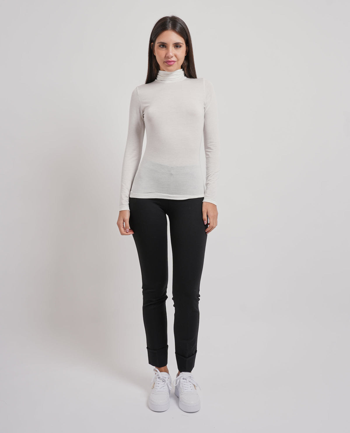 Pantaloni donna MDM slim fit con risvolto 