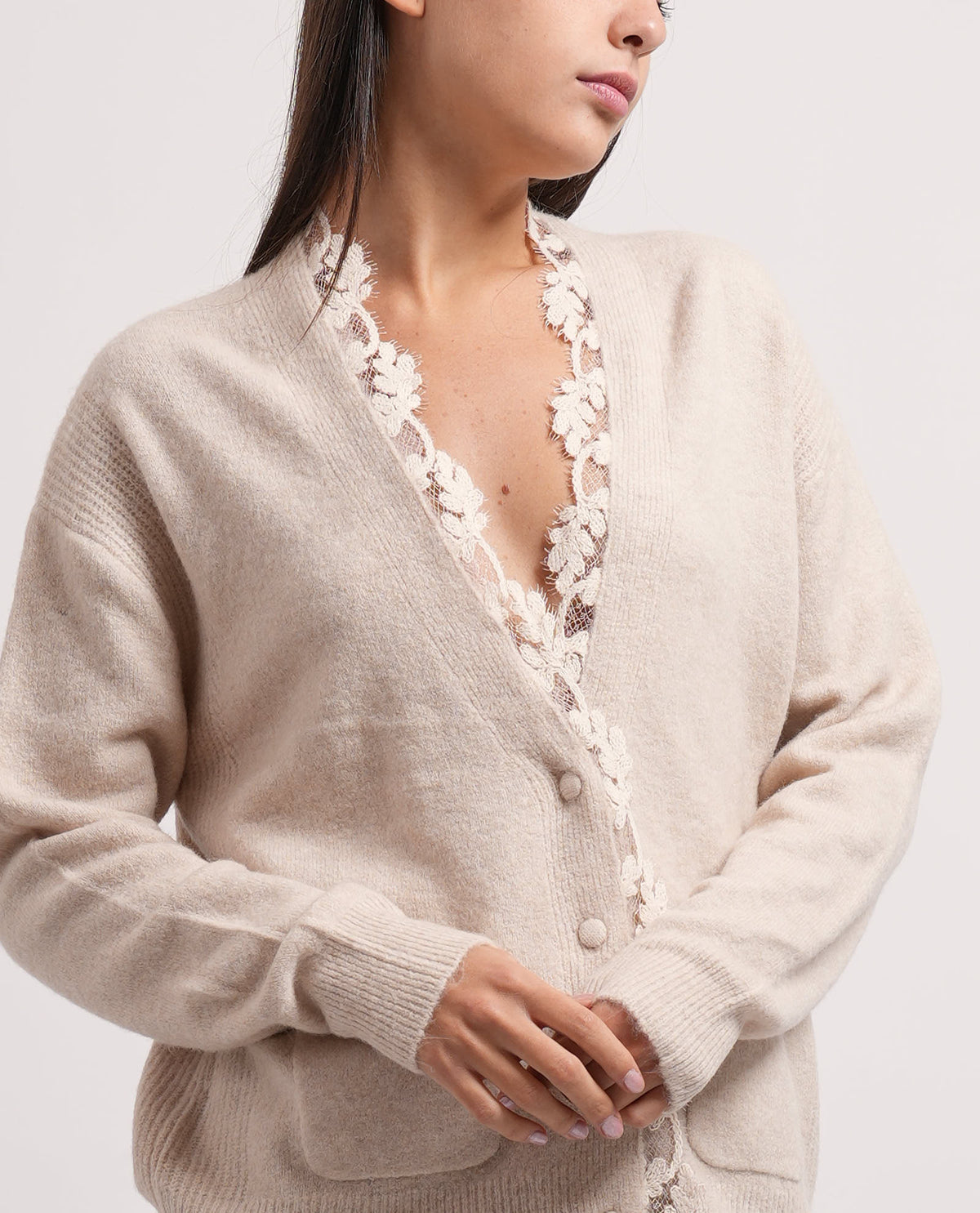 Maglione donna Markup con bottoni e scollo a V 