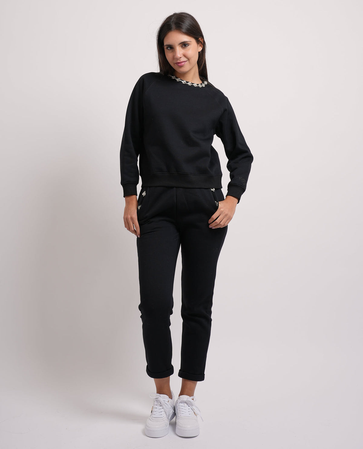 Felpa girocollo Markup donna con collana 