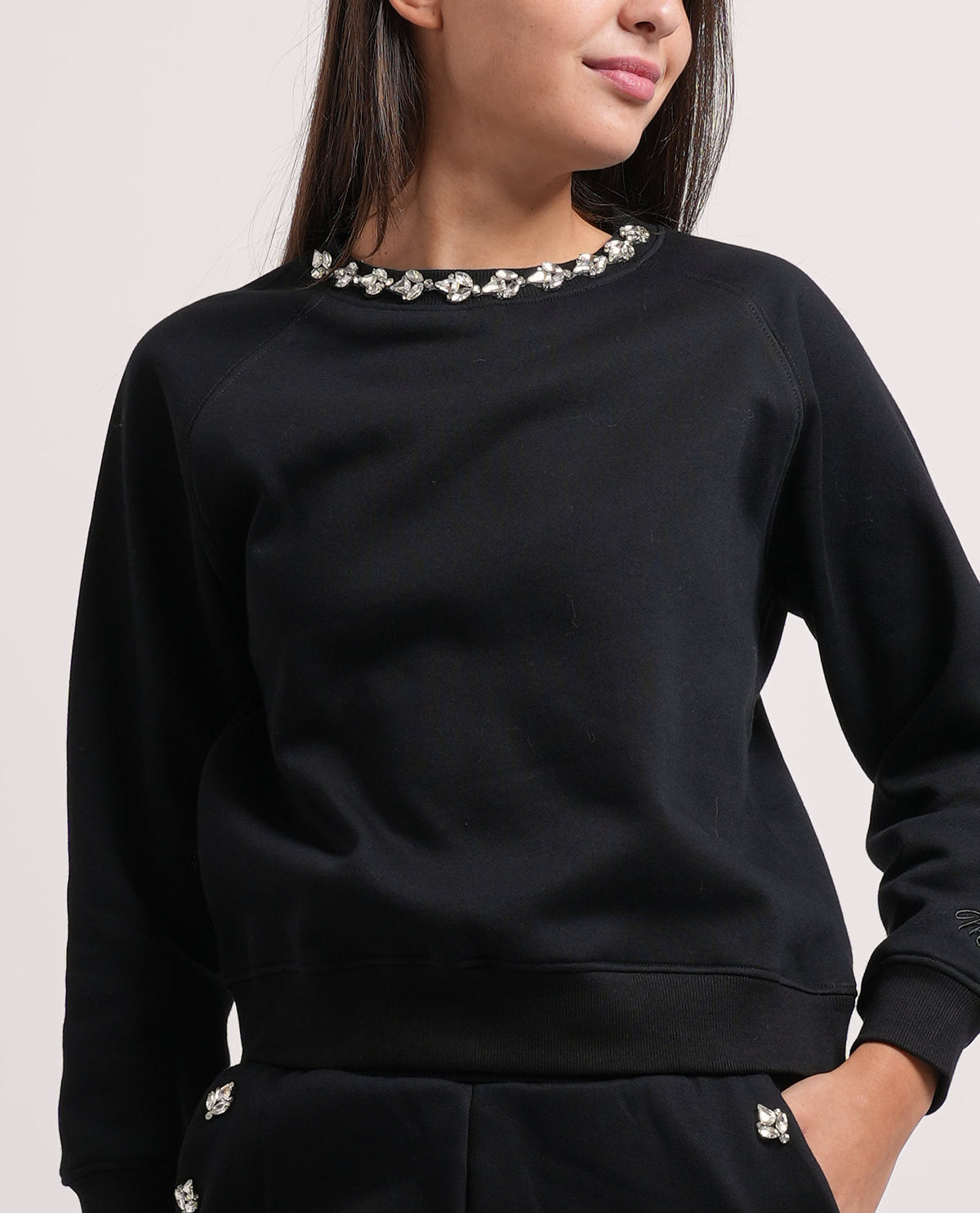 Felpa girocollo Markup donna con collana 
