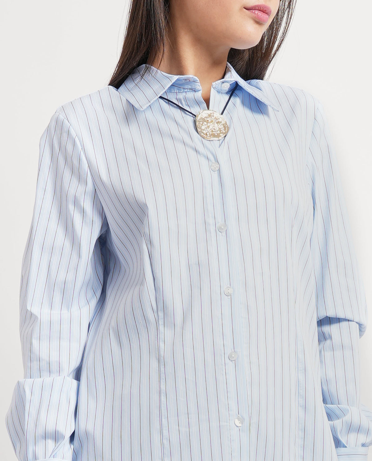 Camicia a maniche lunghe Maryley donna con collana 
