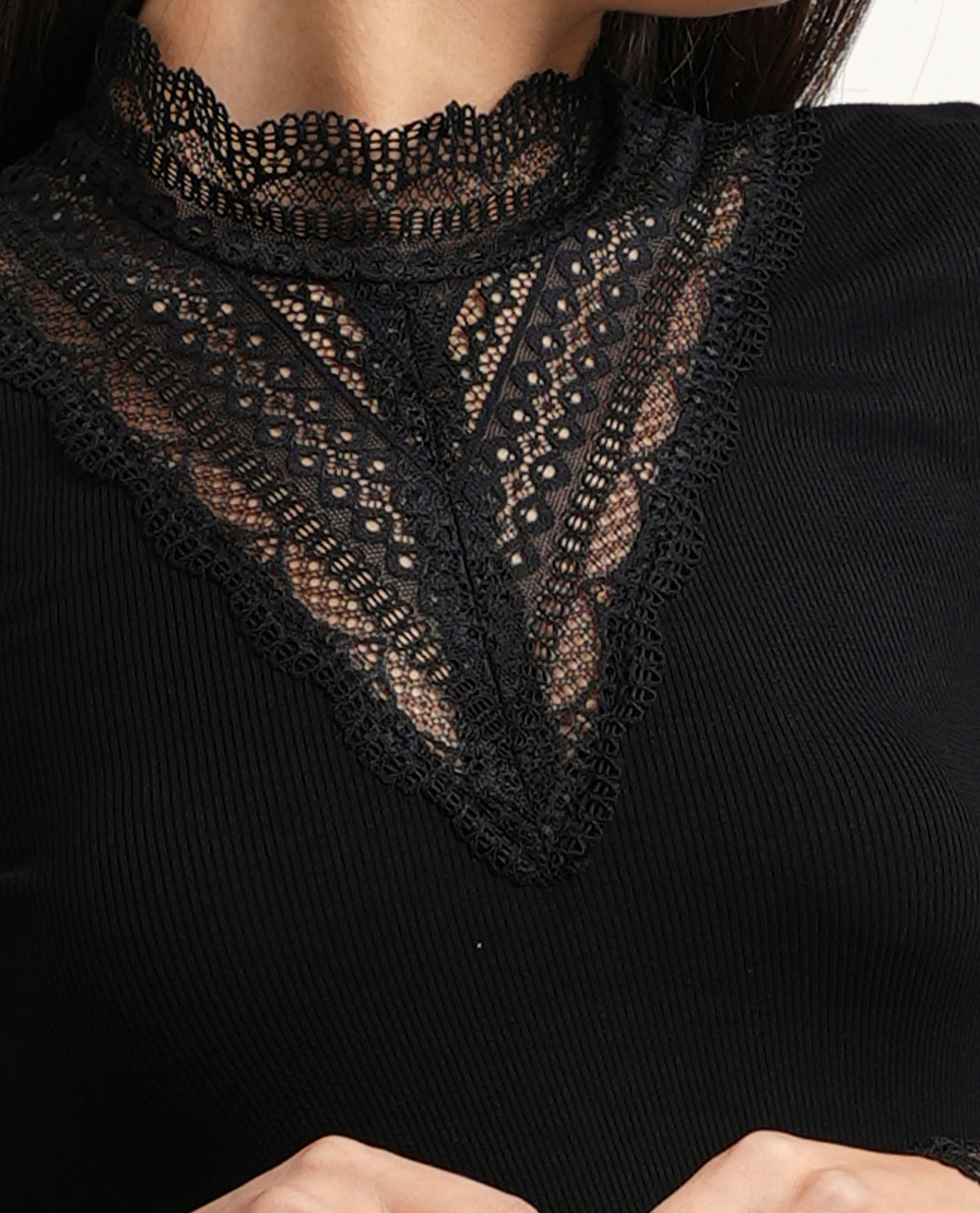 Maglia Only donna con dettagli in pizzo 