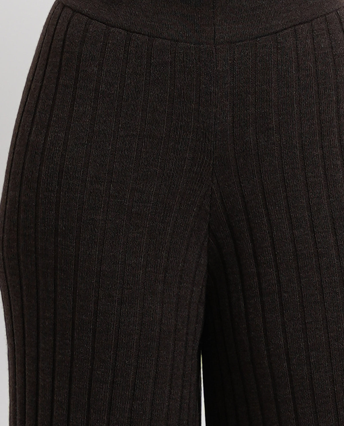 Pantaloni donna Only con dettagli a taglio 