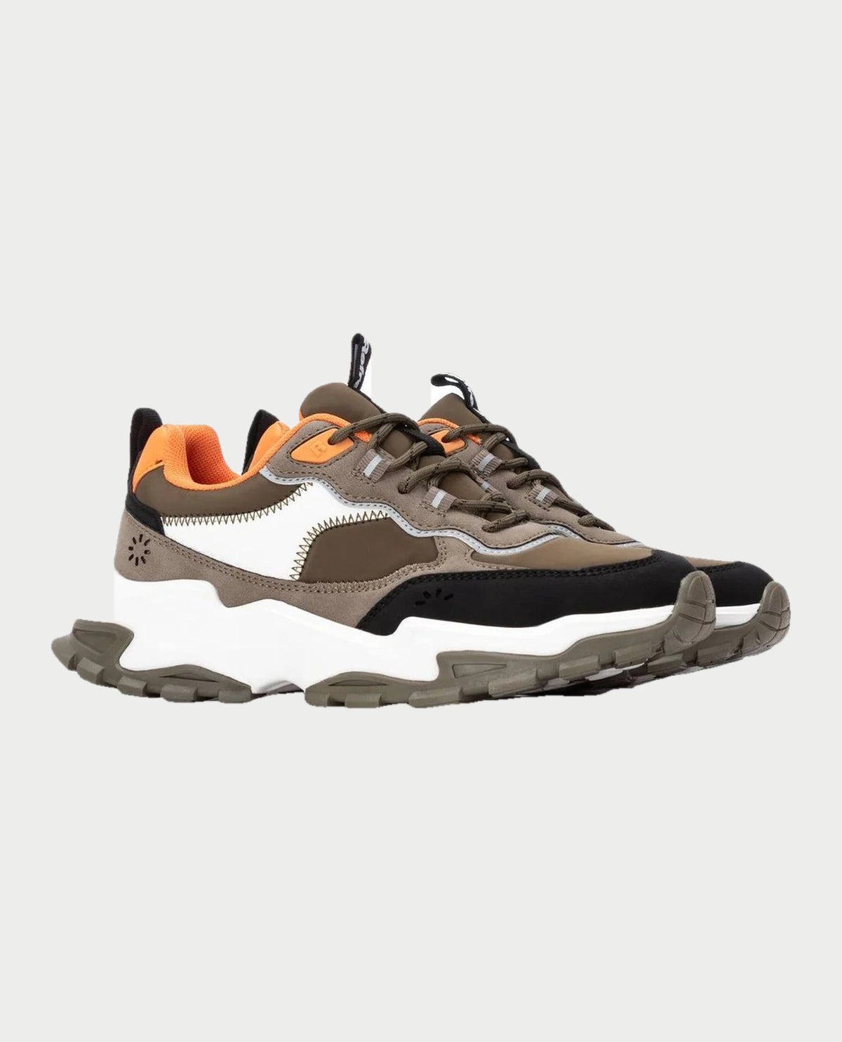 Sneakers donna Refresh con linguetta 
