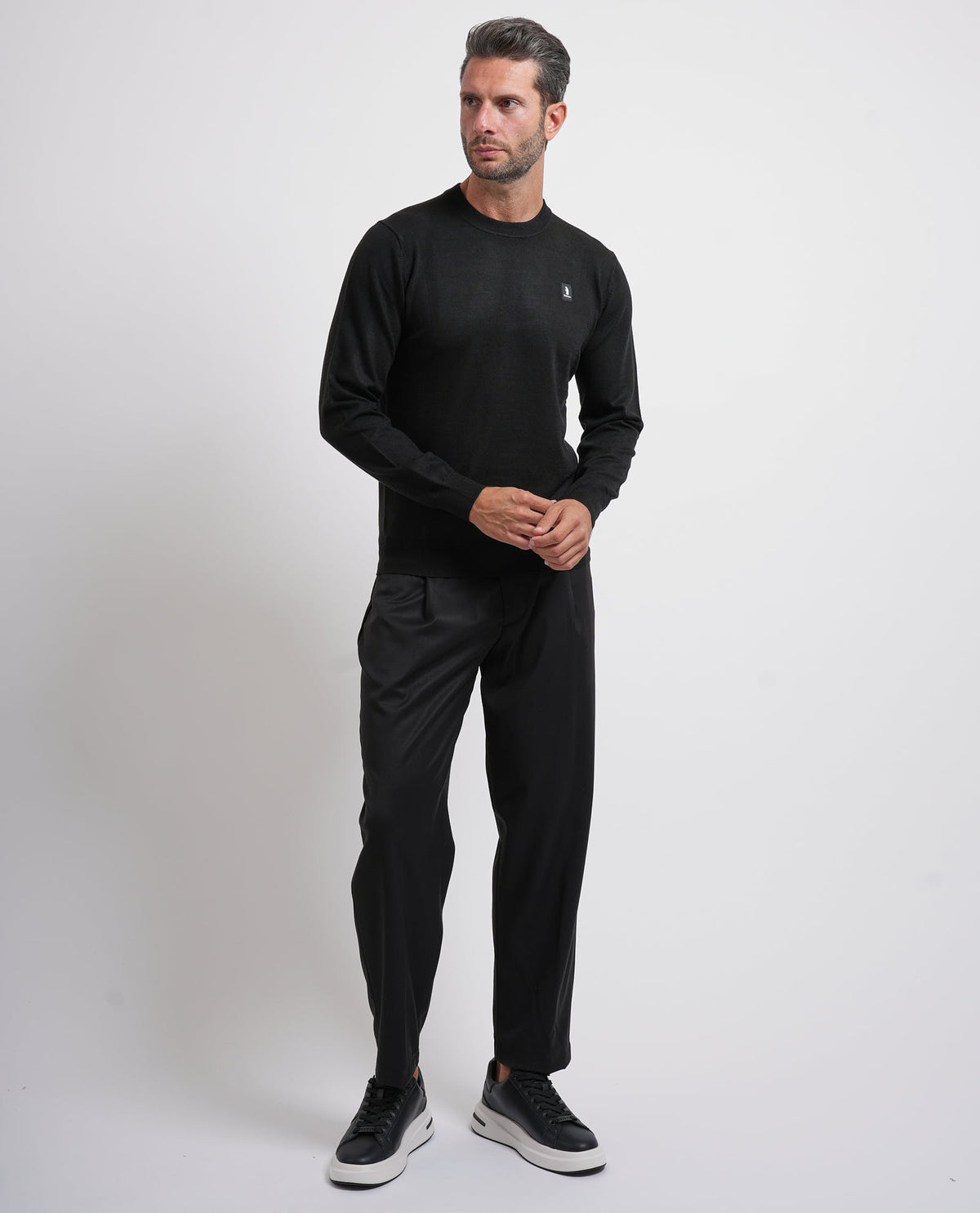 Maglione uomo Refrigue girocollo con logo 