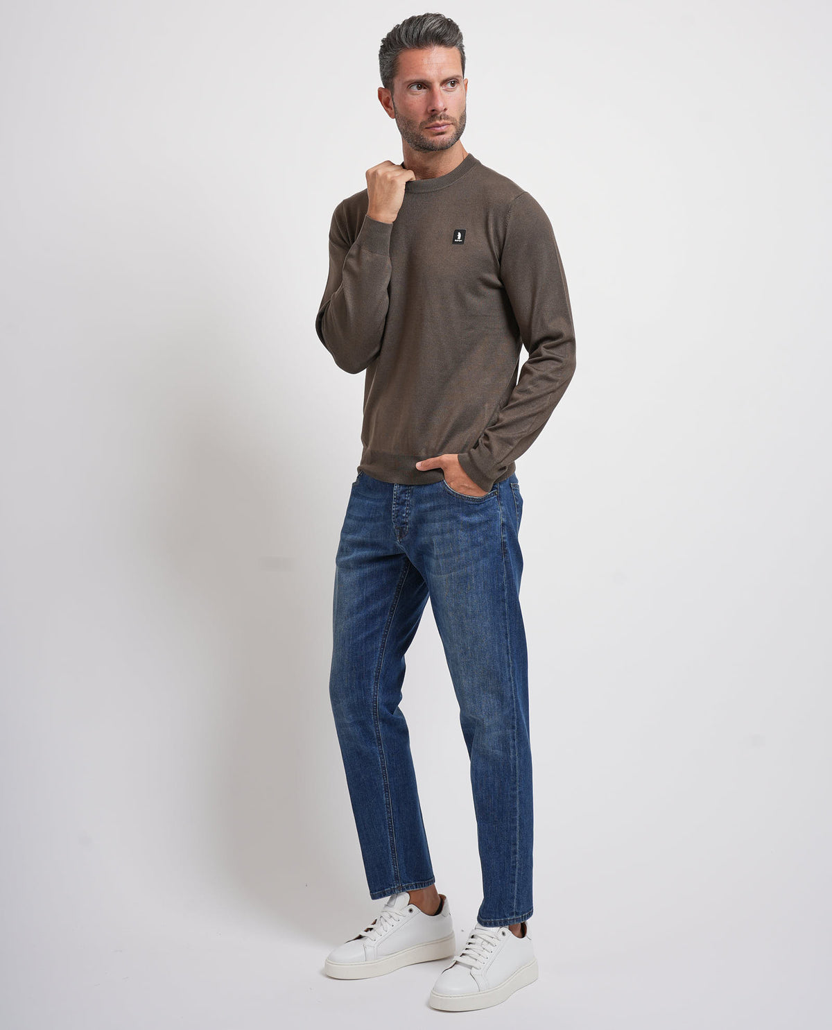 Maglione uomo Refrigue girocollo con logo 