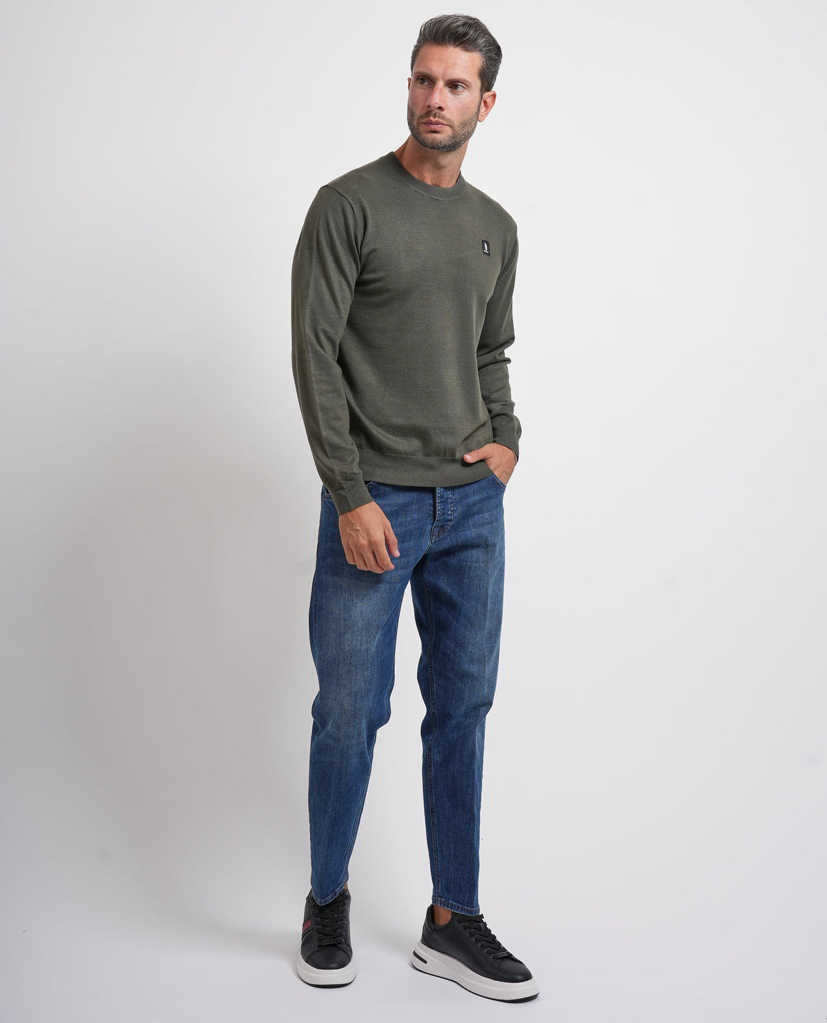 Maglione uomo Refrigue girocollo con logo 