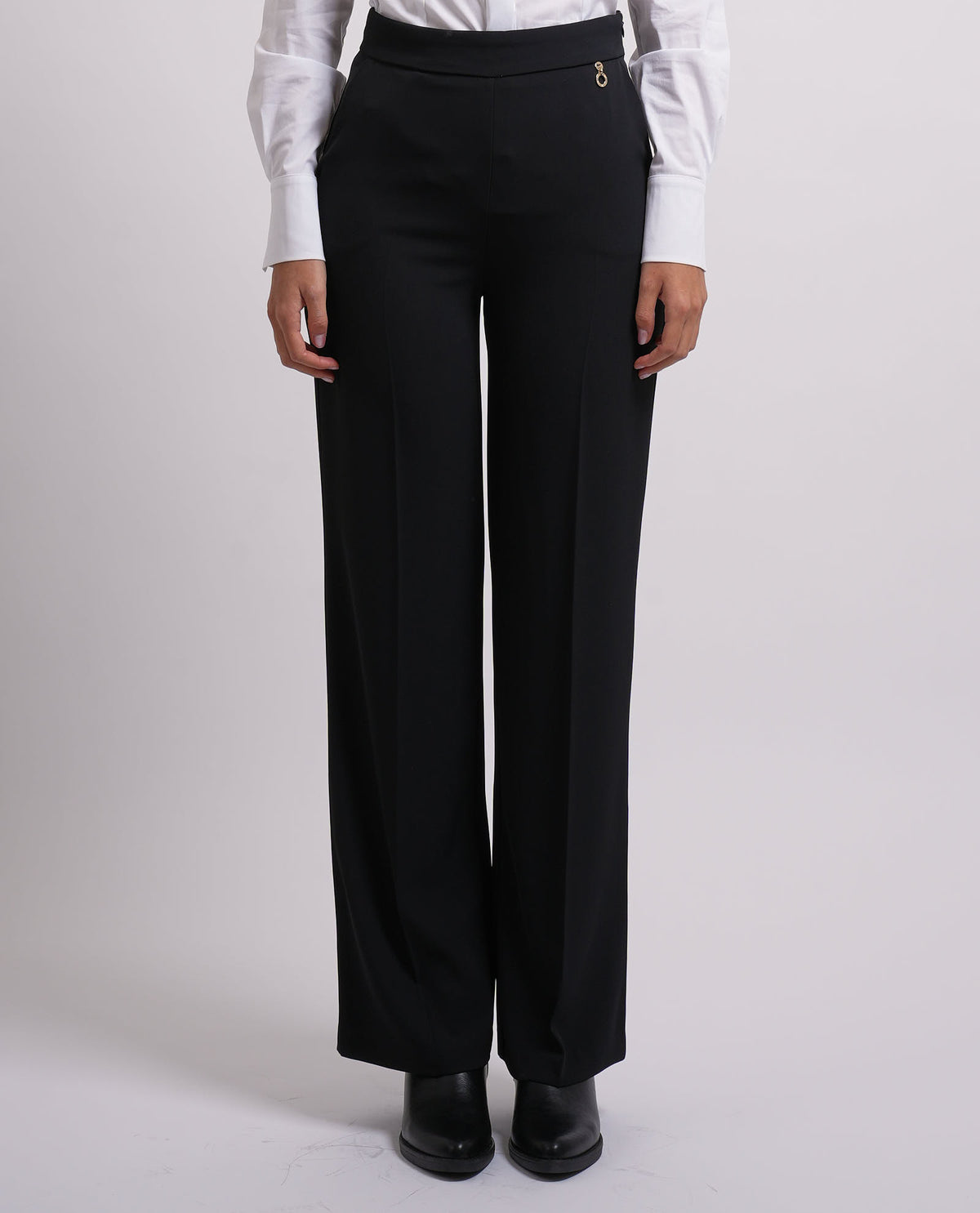 Pantaloni donna Relish a vita alta e tasche francesi 