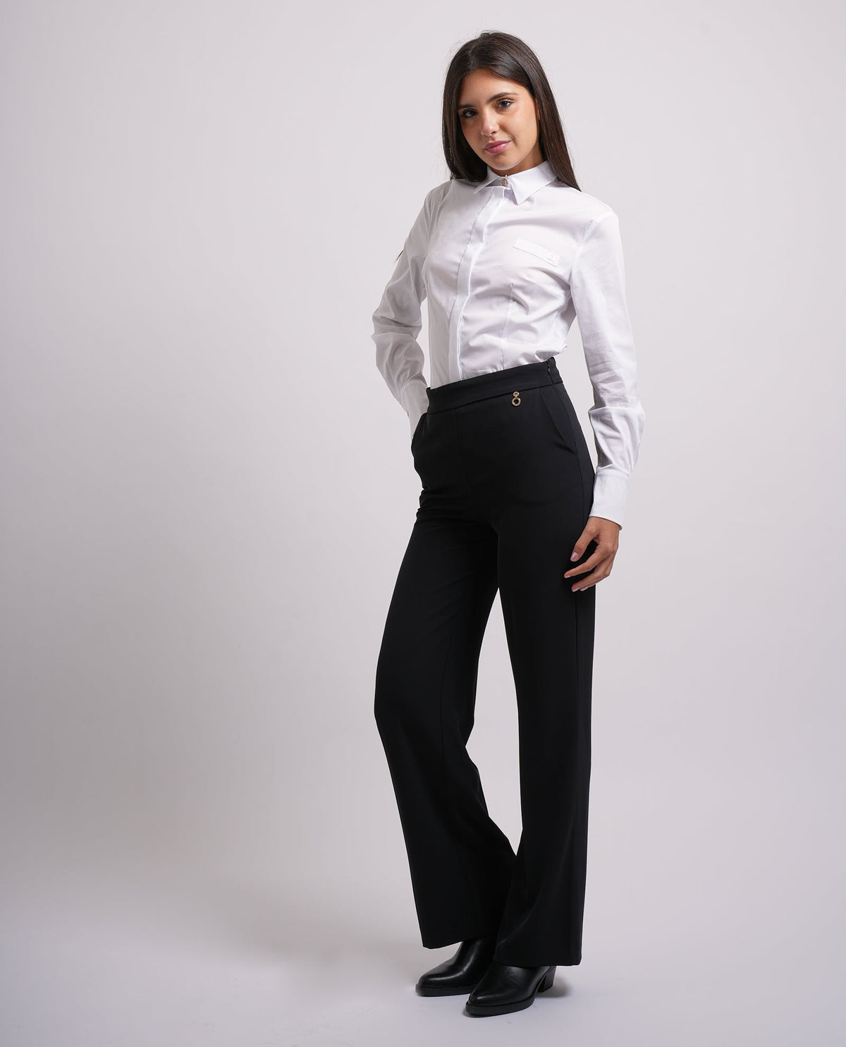 Pantaloni donna Relish a vita alta e tasche francesi 
