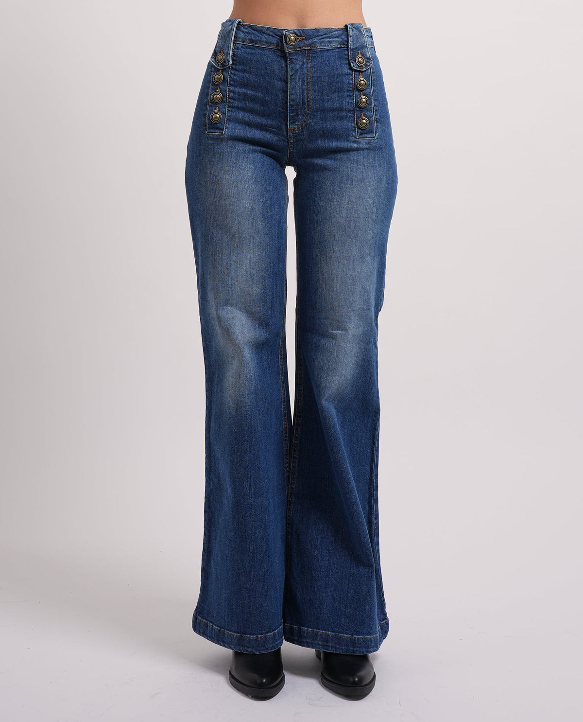 Jeans donna Relish a vita alta con dettaglio bottoni 