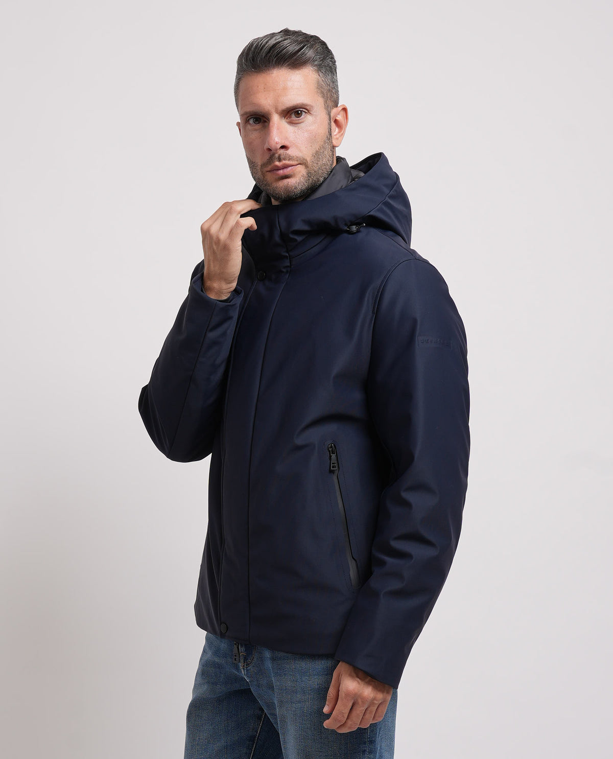 Giubbotto uomo Seinse con cappuccio e zip nascosta 