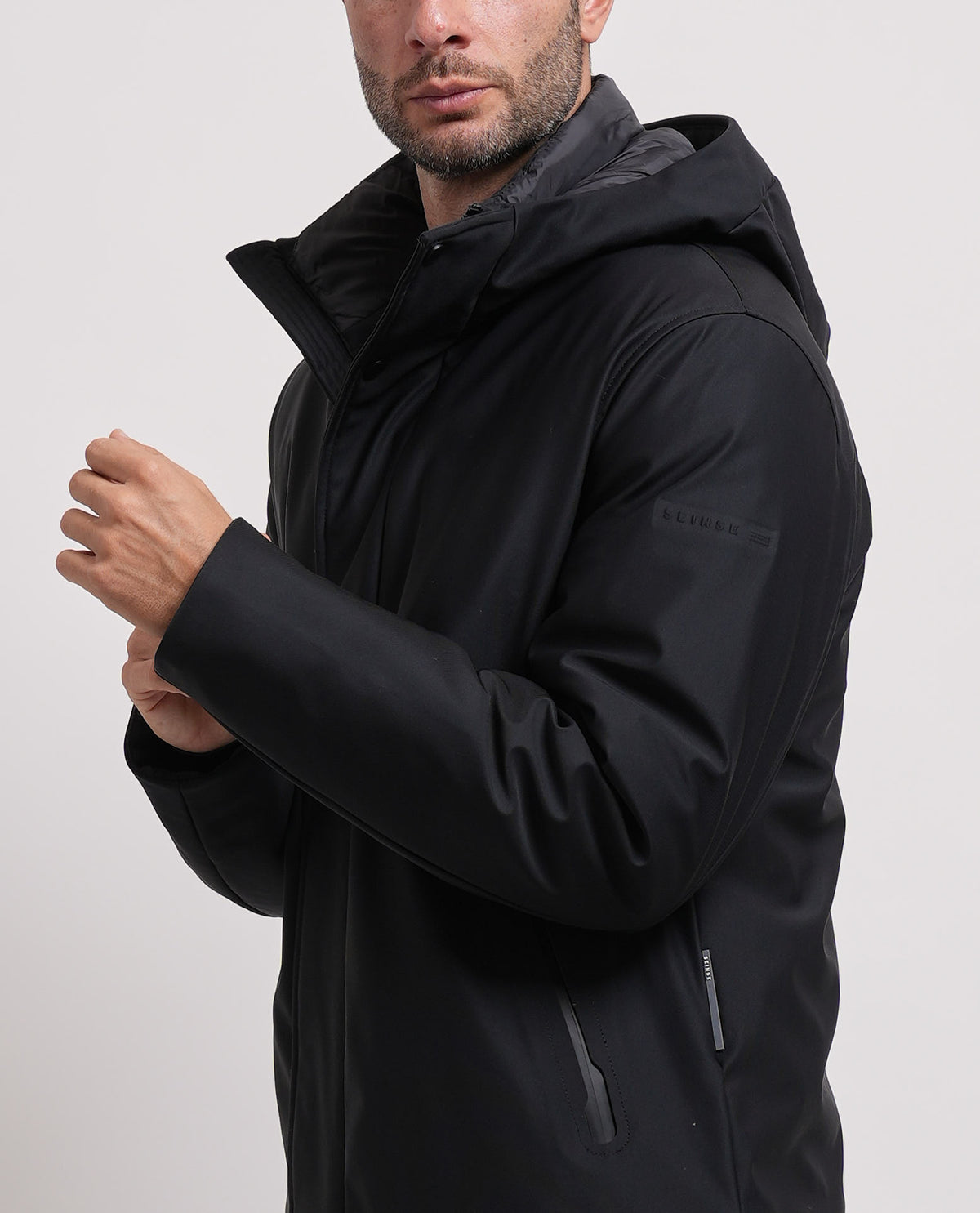 Giubbotto uomo Seinse con cappuccio e zip nascosta 