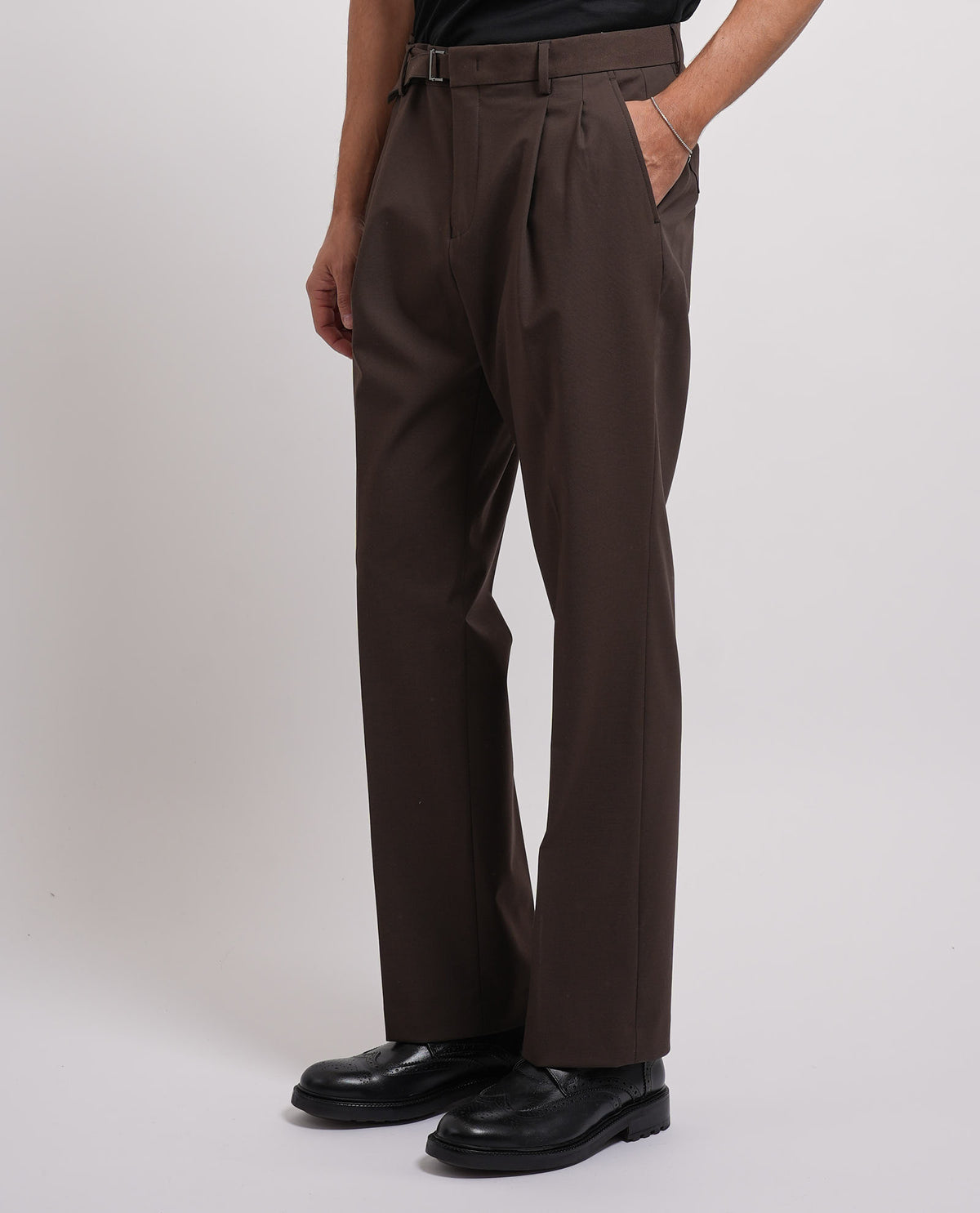 Pantaloni uomo Seinse con pinces e cinturino 