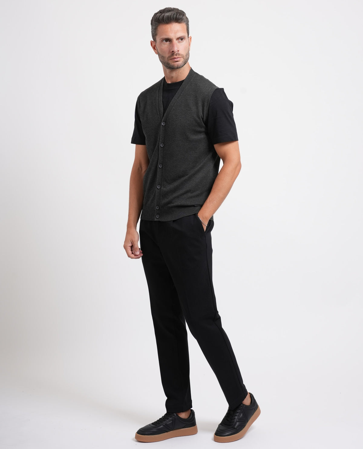 Cardigan uomo Sette/Mezzo smanicato 