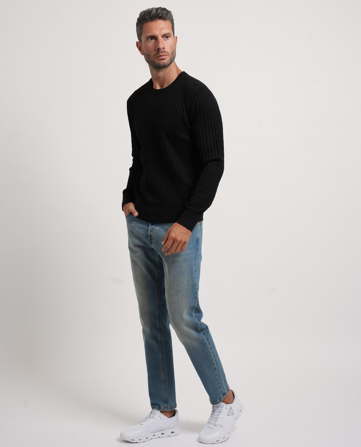 Maglione girocollo uomo Settemezzo con dettagli all-over 