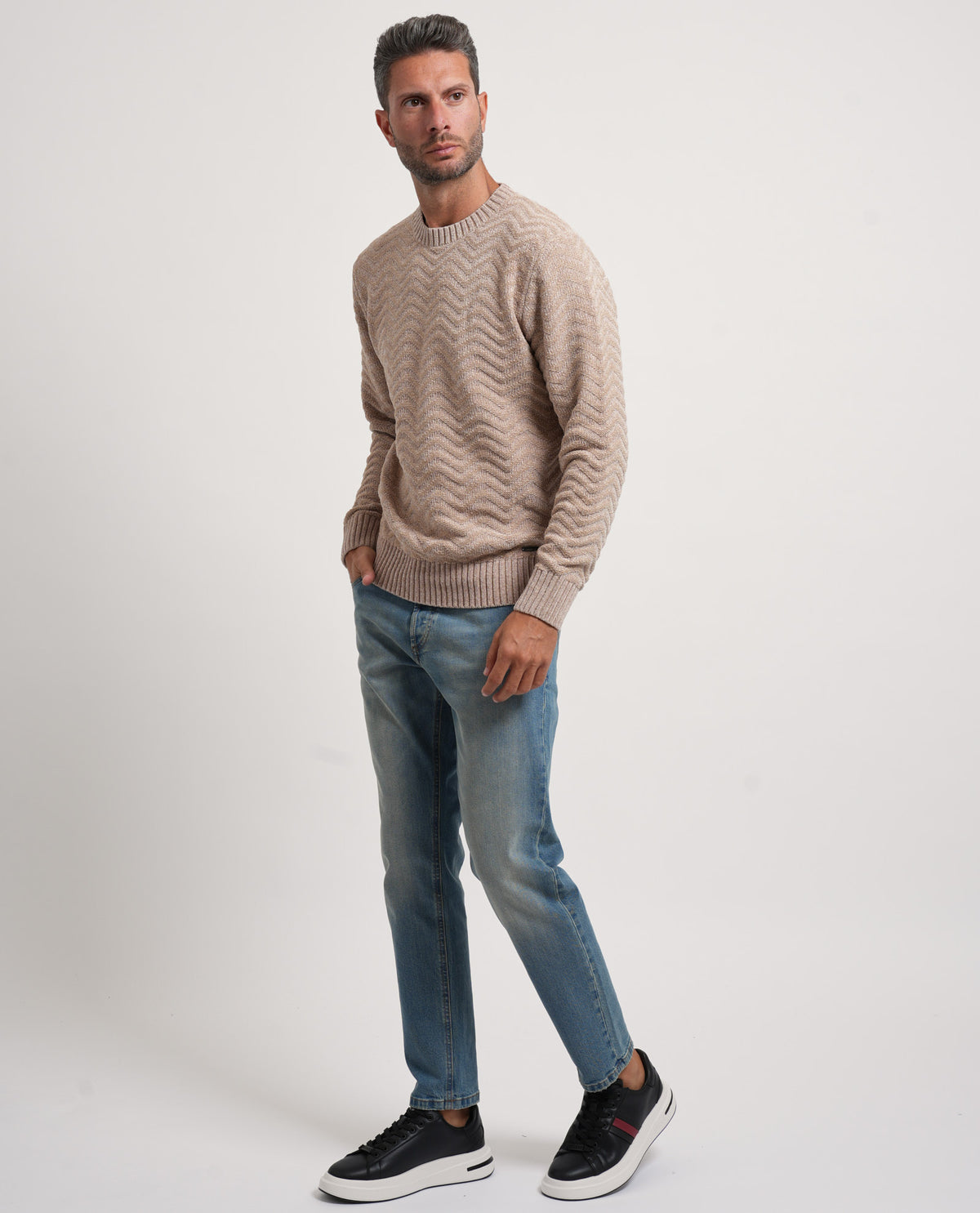 Maglione uomo Settemezzo con orli a costine 