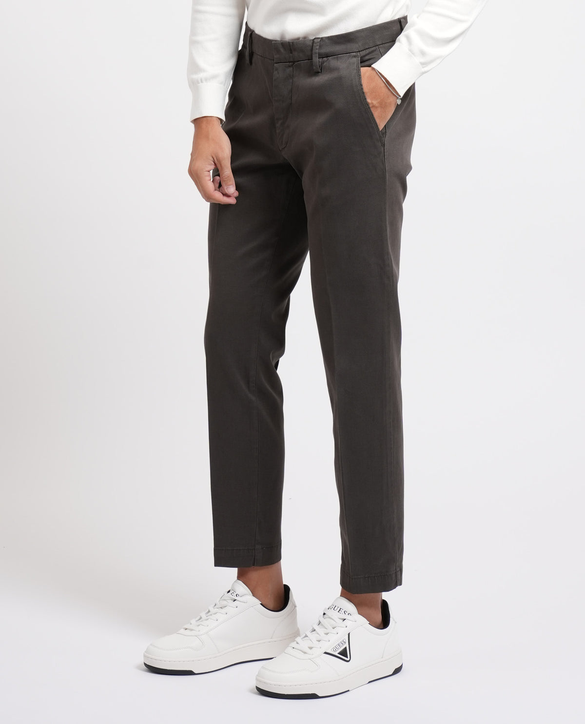 Pantaloni slim fit Sette/Mezzo con gancio 