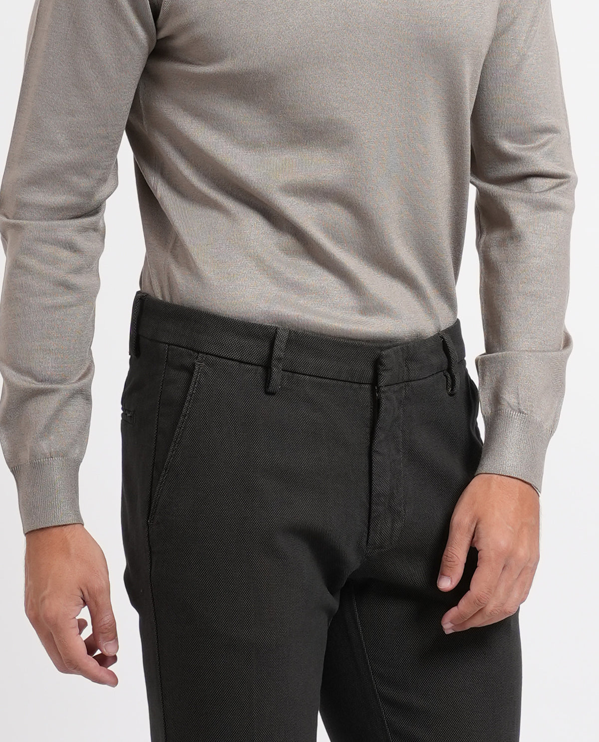 Pantaloni slim fit Sette/Mezzo con gancio 