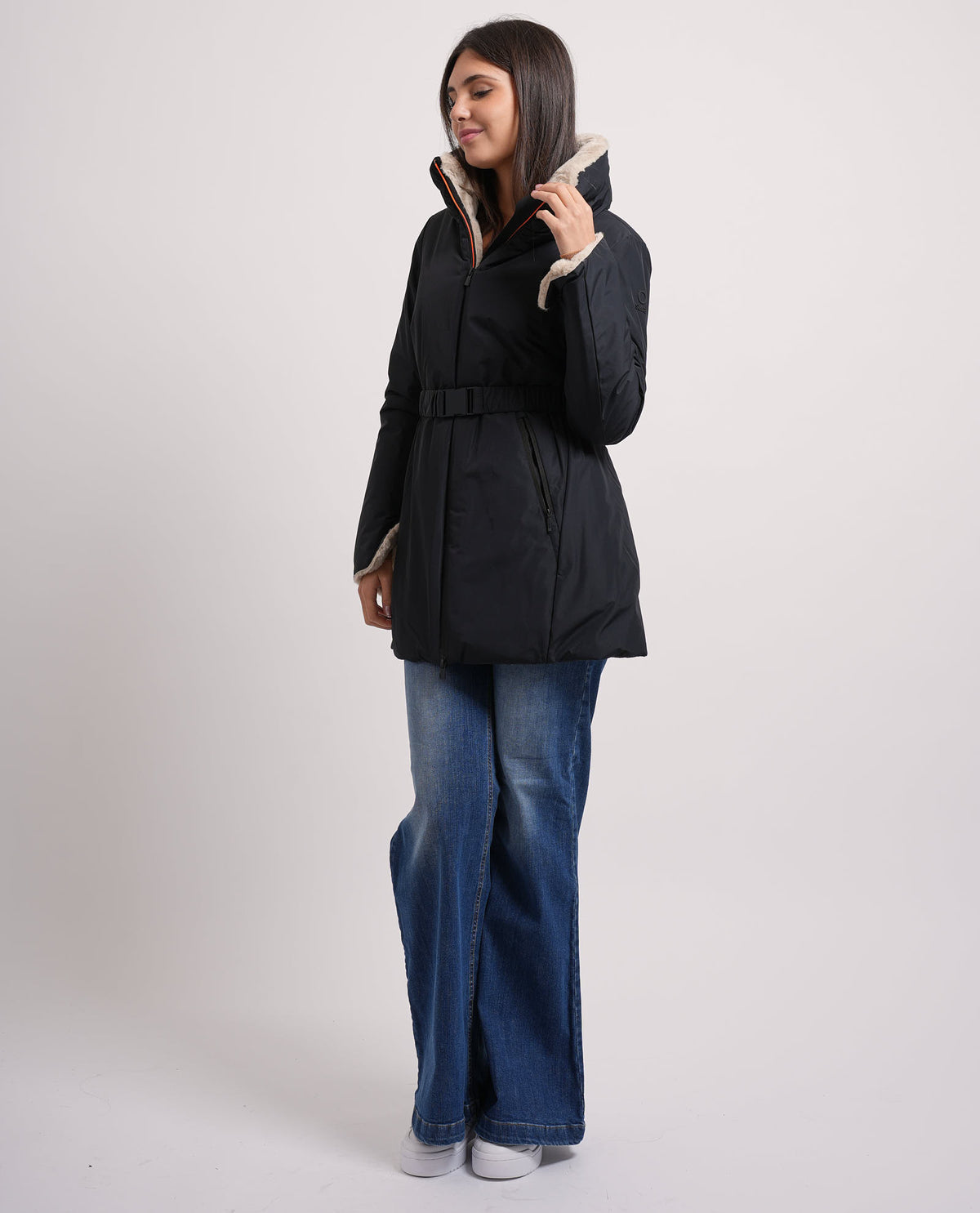 Giubbotto donna Suns con cintura e cappuccio 