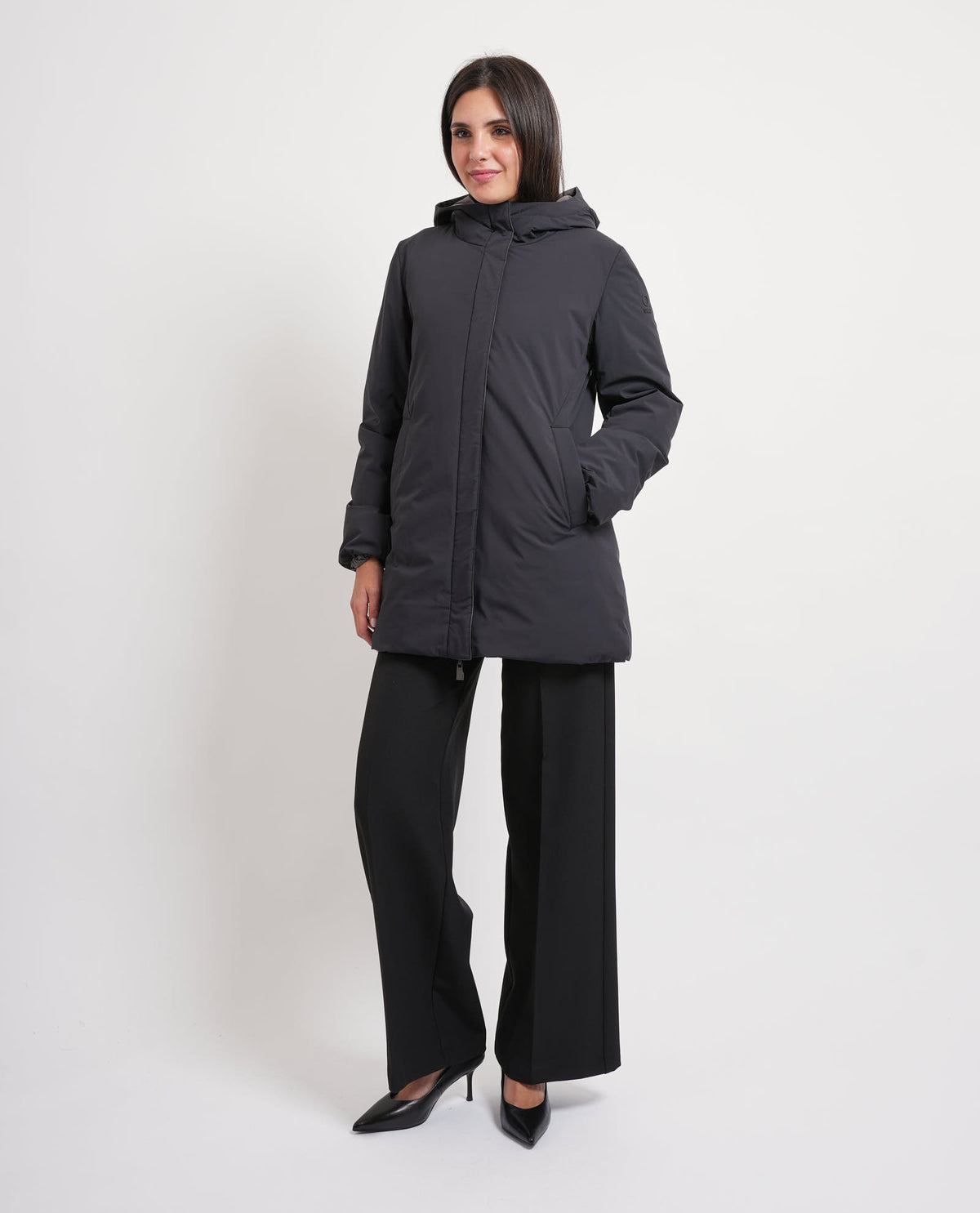 GBS73045DBLACK/DARK GREY SUNS