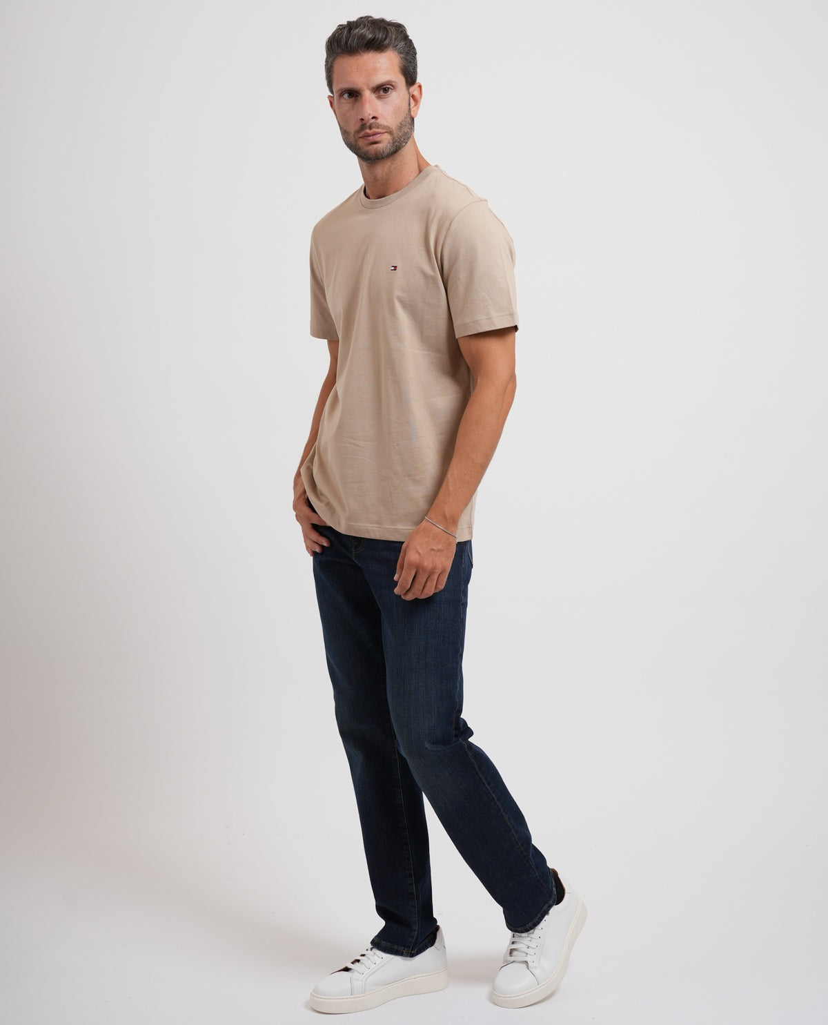 T-shirt girocollo uomo Tommy Hilfiger con bandierina 