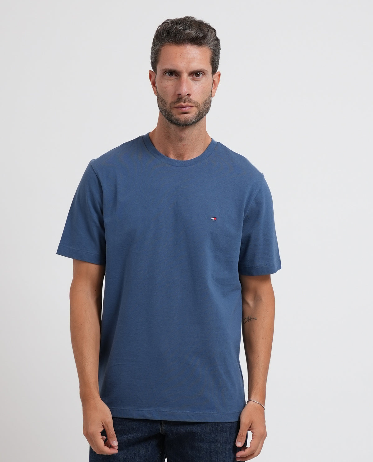 T-shirt girocollo uomo Tommy Hilfiger con bandierina 