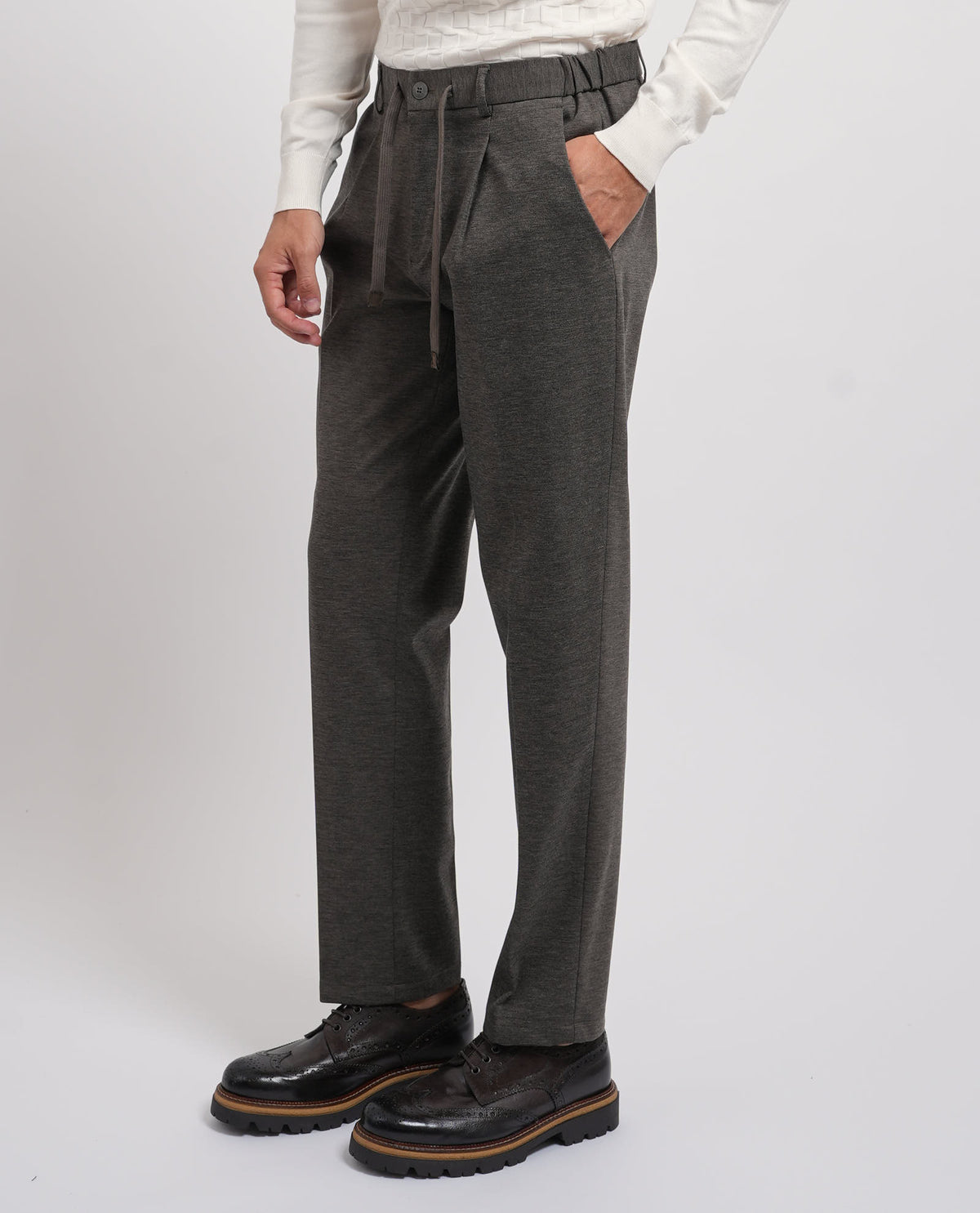 Pantaloni uomo Yes Zee con pinces e laccetto 