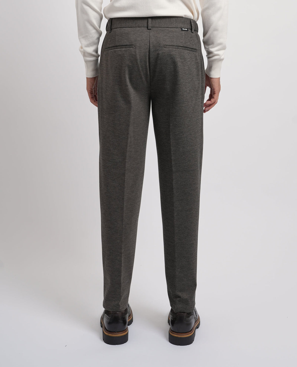 Pantaloni uomo Yes Zee con pinces e laccetto 