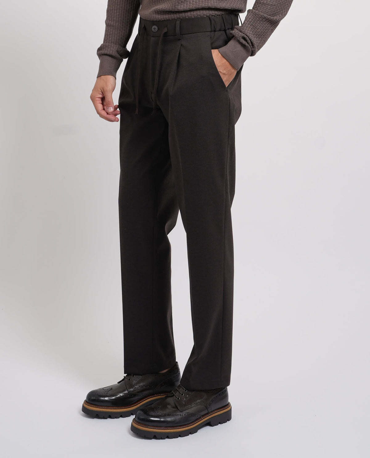 Pantaloni uomo Yes Zee con pinces e laccetto 