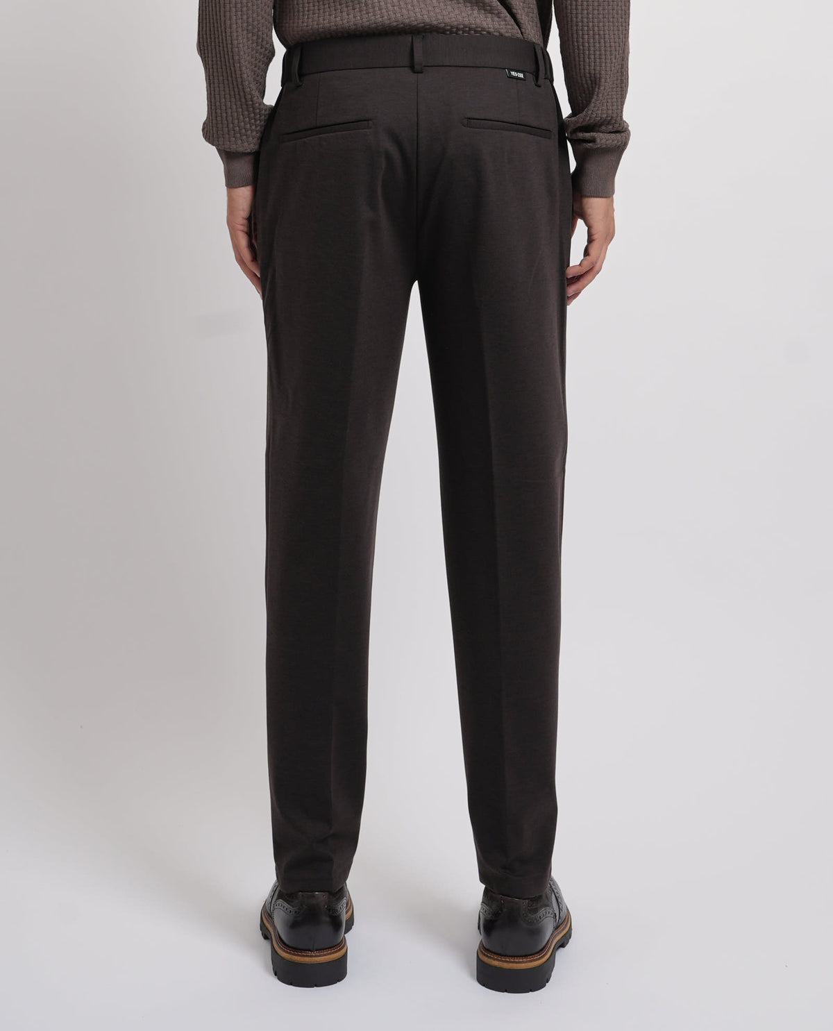 Pantaloni uomo Yes Zee con pinces e laccetto 