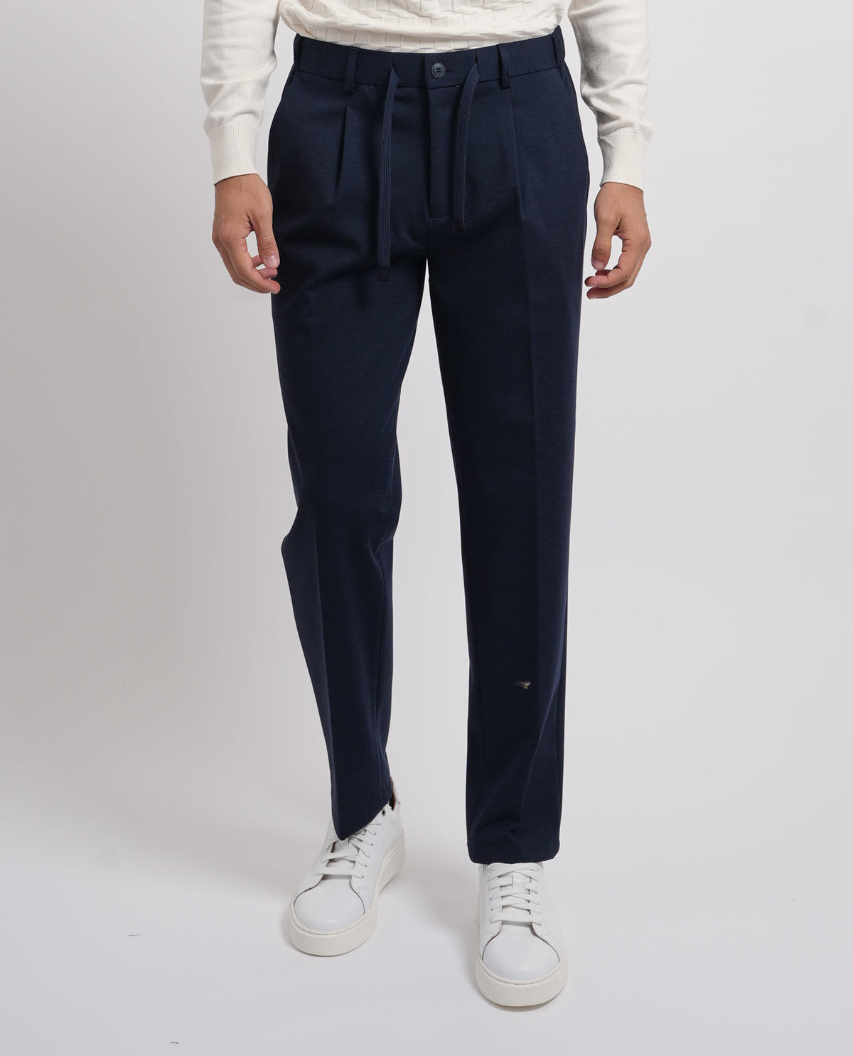 Pantaloni uomo Yes Zee con pinces e laccetto 