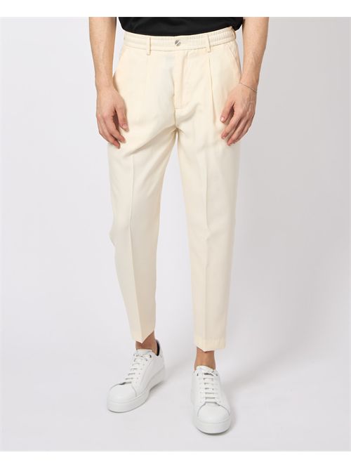 Pantaloni chinos By And con pinces ed elastico BY-AND | RELAX/MAIL9