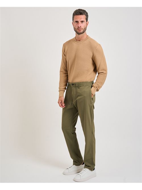Pantaloni Chino Tapered uomo Boss verde BOSS | 50530686342