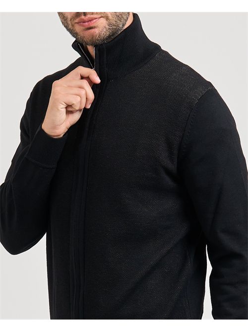 Cardigan Illarione uomo Boss nero in lana vergine BOSS | 50543153001